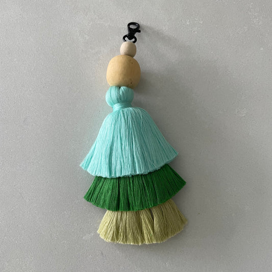 Tassel Aqua